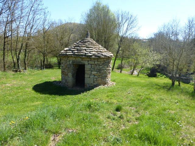 Chambre D'Hotes Le Tilleul De Canac Rodez Exterior foto